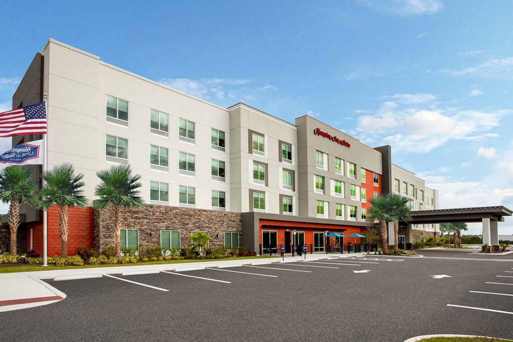 Hotel photo 22 of Hampton Inn & Suites North Port.
