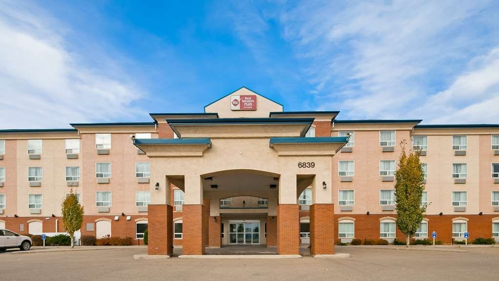 THE 5 BEST Sylvan Lake Accommodation of 2022 - Hotels in Sylvan Lake ...