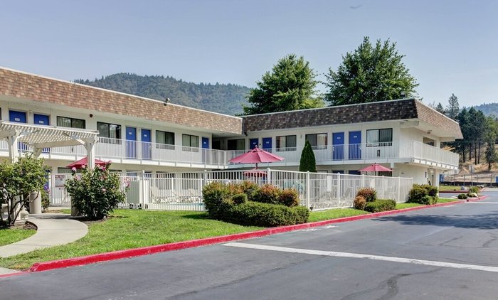 MOTEL 6 GRANTS PASS, OR - Motel Reviews, Photos, Rate Comparison