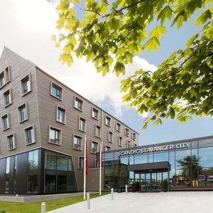 Scandic Stavanger City Exterior facade tree