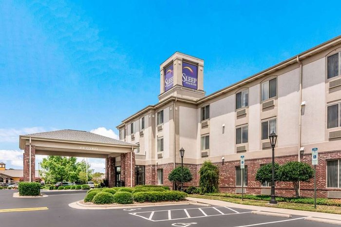 SLEEP INN & SUITES SMITHFIELD NEAR I-95 $85 ($̶9̶9̶) - Updated 2023 ...