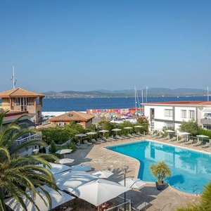 Pool and Sea