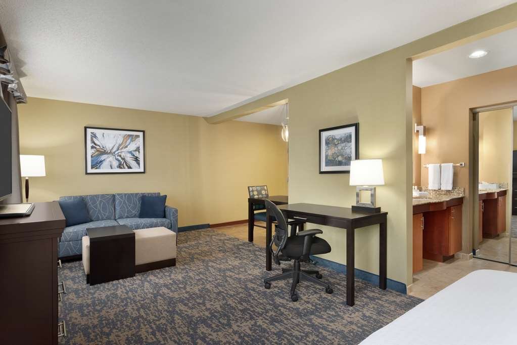Hotel photo 36 of Homewood Suites by Hilton Fort Smith.