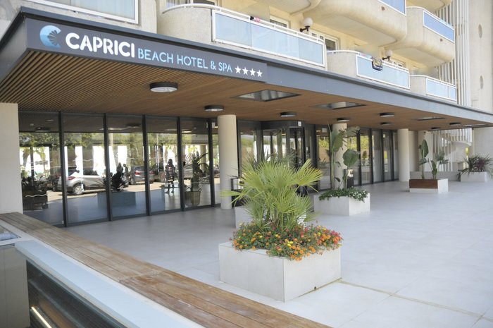 Imagen 2 de Caprici Beach Hotel & Spa