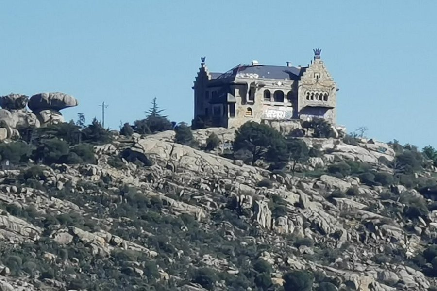 Casa-Palacio del Canto del Pico image