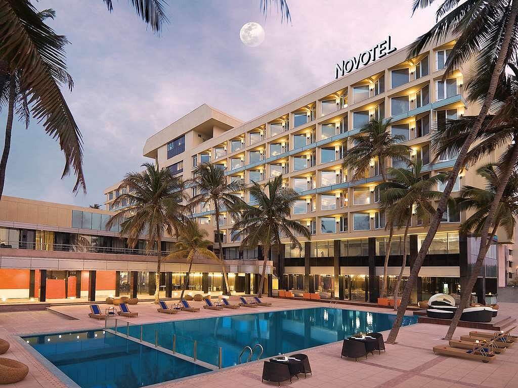 Novotel Mumbai Juhu Beach, hotel en Bombay