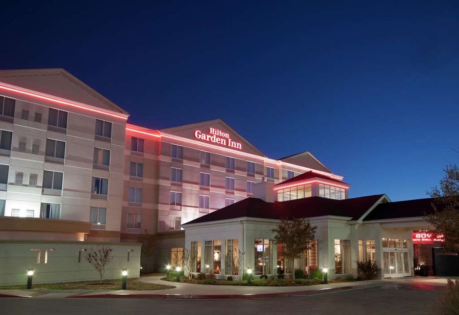 HILTON GARDEN INN OKLAHOMA CITY MIDTOWN $113 ($̶1̶4̶4̶) - Updated 2022 ...