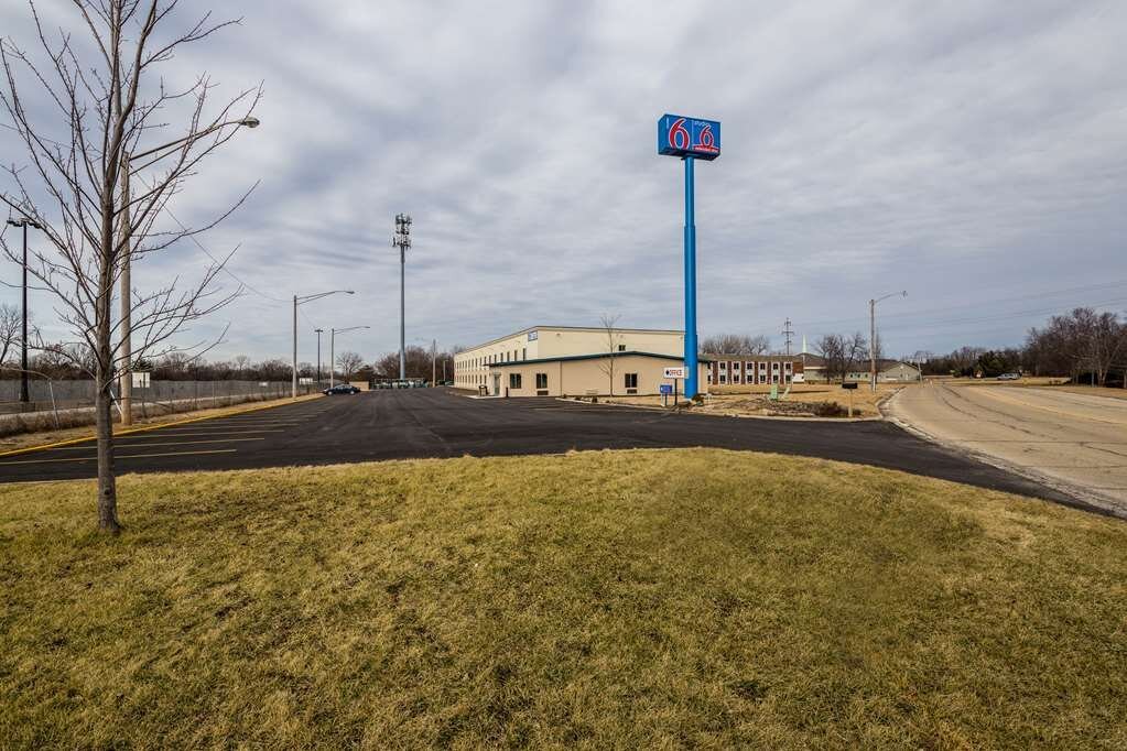 MOTEL 6 PEORIA, IL: Prezzi e Recensioni 2022