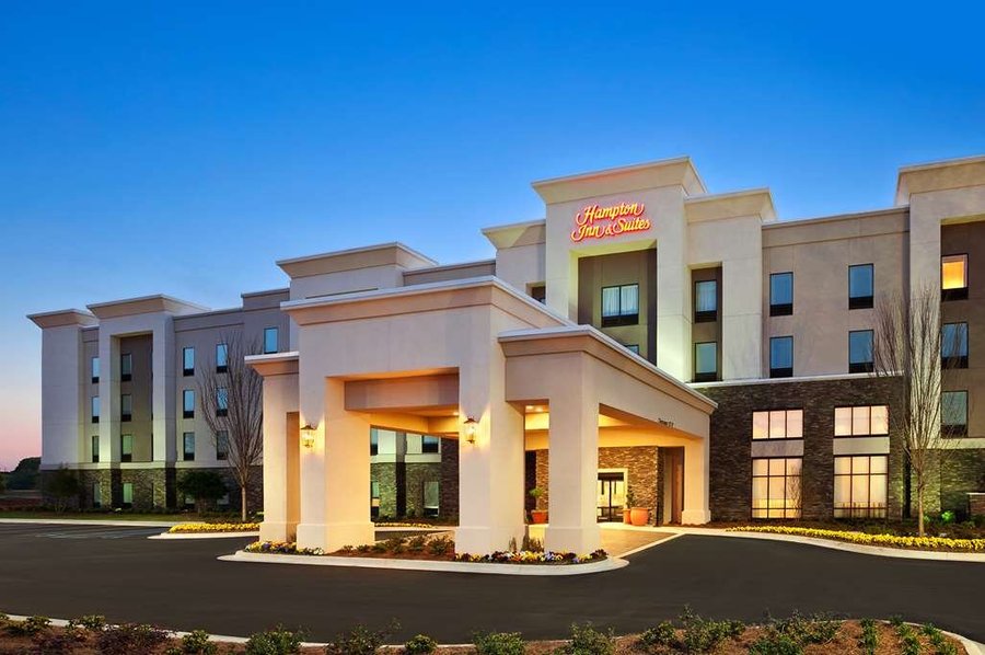 HAMPTON INN & SUITES HUNTSVILLE / RESEARCH PARK AREA 126 (̶1̶5̶5̶) Updated 2021 Prices