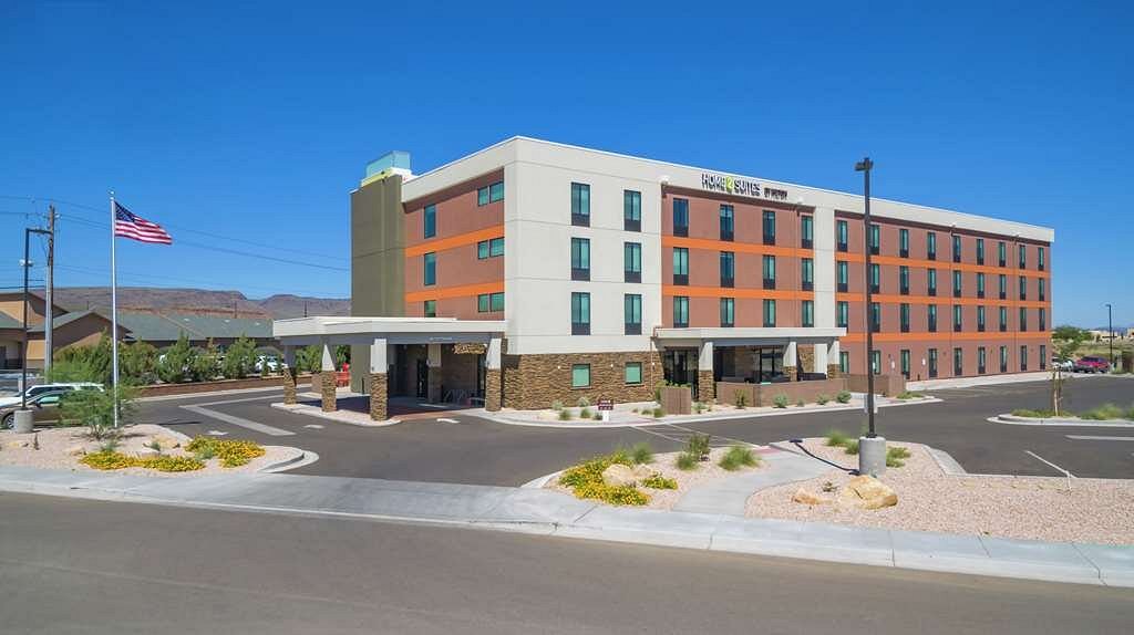 Home2 Suites by Hilton Kingman, hotel in Laughlin
