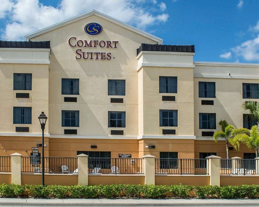 Comfort Suites Vero Beach I-95, hotel em Sebastian