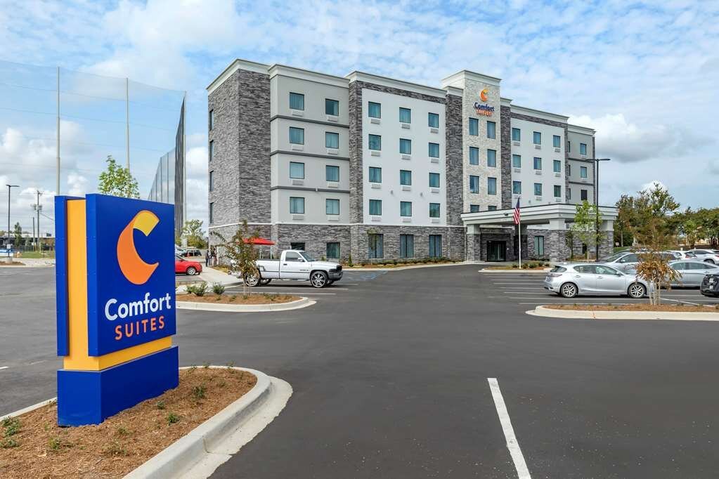 COMFORT SUITES GREENVILLE AIRPORT 89 9 9 Updated 2023 Prices   Hotel Exterior 