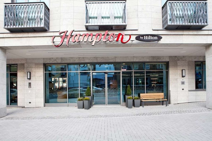 HAMPTON HILTON DORTMUND PHOENIX SEE 76     8  5          Bewertungen