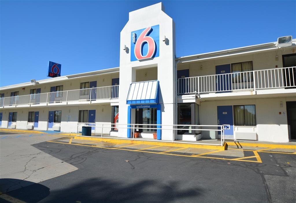 MOTEL 6 CHICOPEE, MA - SPRINGFIELD: Prezzi e Recensioni 2023