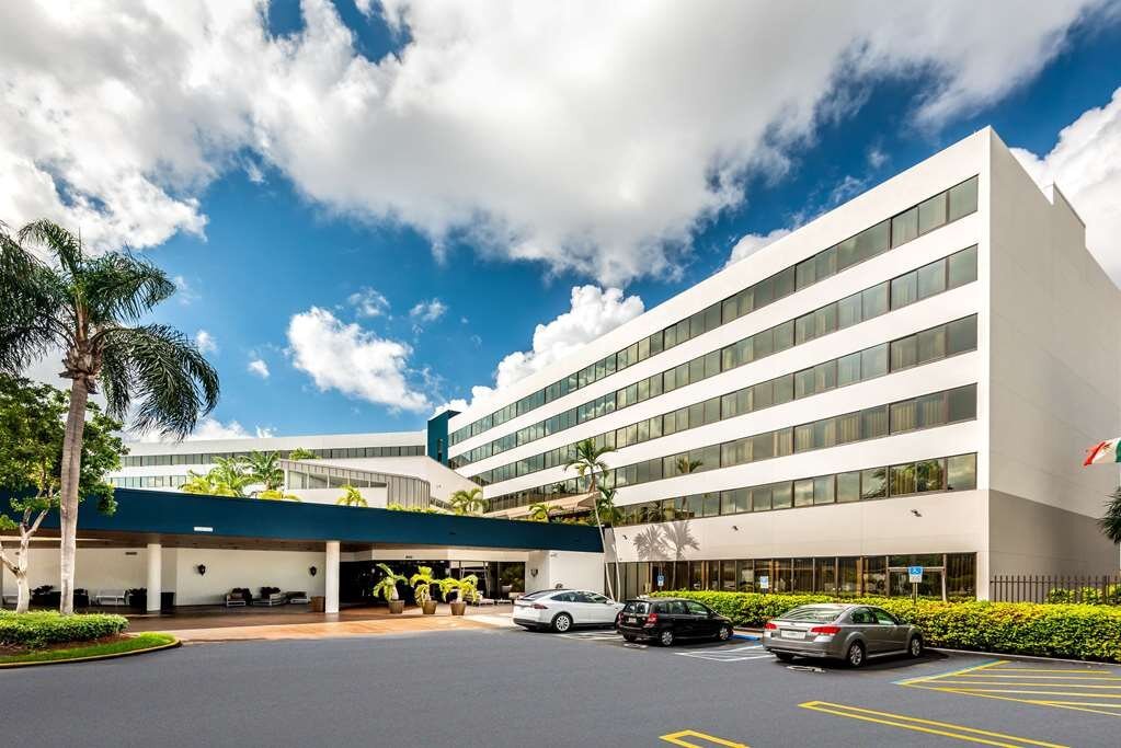 SONESTA MIAMI AIRPORT $95 ($̶2̶0̶9̶) - Updated 2021 Prices & Hotel ...