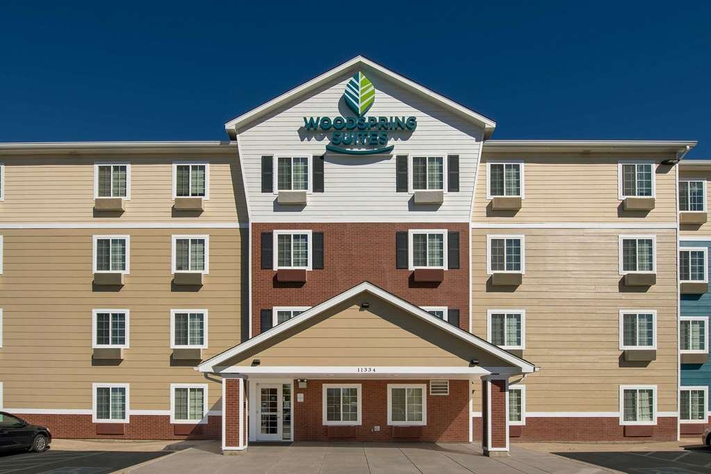 WOODSPRING SUITES FIRESTONE AU 127 2022 Prices Reviews CO   Hotel Exterior 