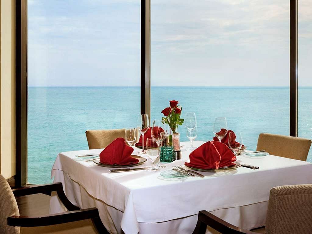 索菲特巴林薩拉克塔拉薩海洋溫泉飯店，位於中東的飯店