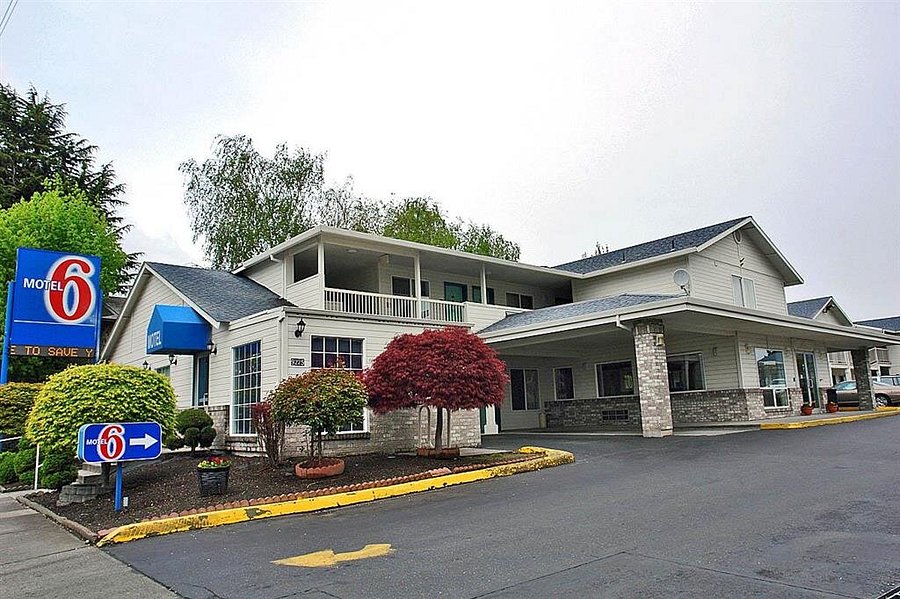 MOTEL 6 PORTLAND MALL (Portland, OR) - foto's, reviews en