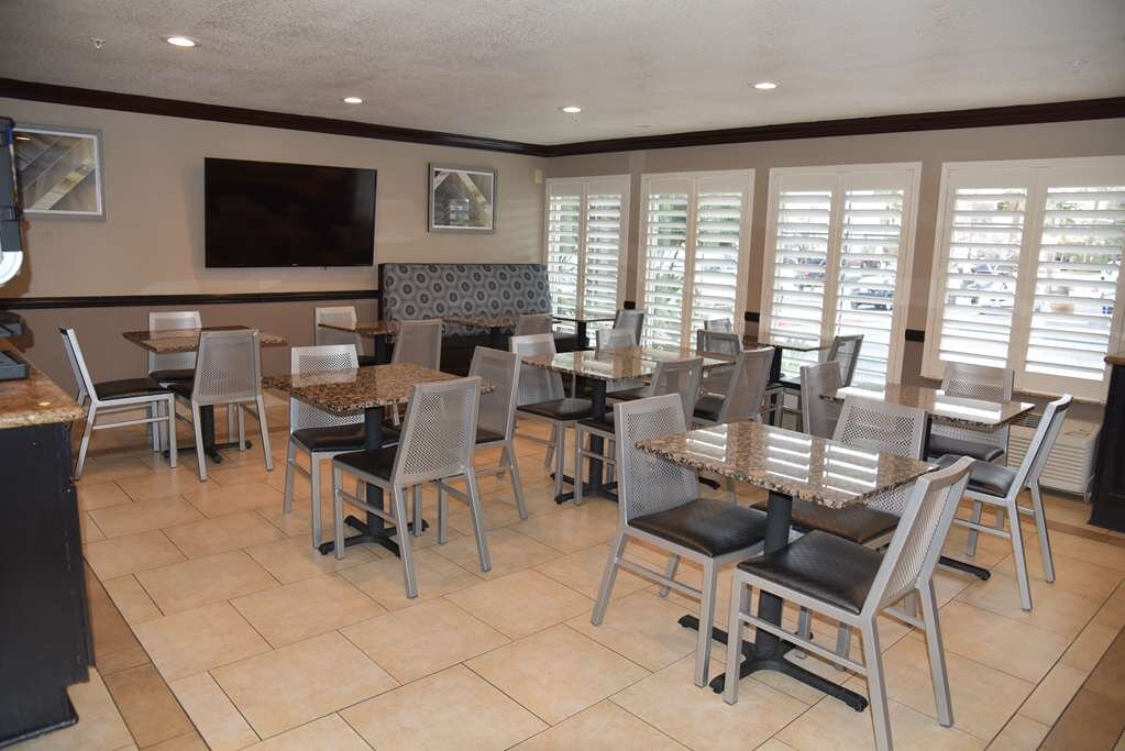 Hotel photo 50 of Best Western Plus Las Vegas West.