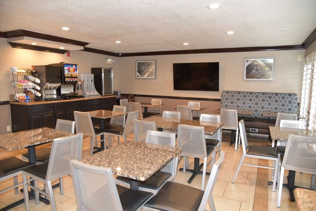Hotel photo 30 of Best Western Plus Las Vegas West.