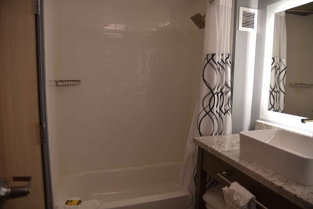 Hotel photo 12 of Best Western Plus Las Vegas West.