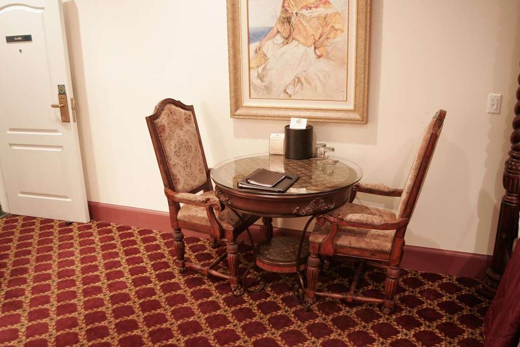 Hotel photo 49 of Chateau Avalon, Ascend Hotel Collection.