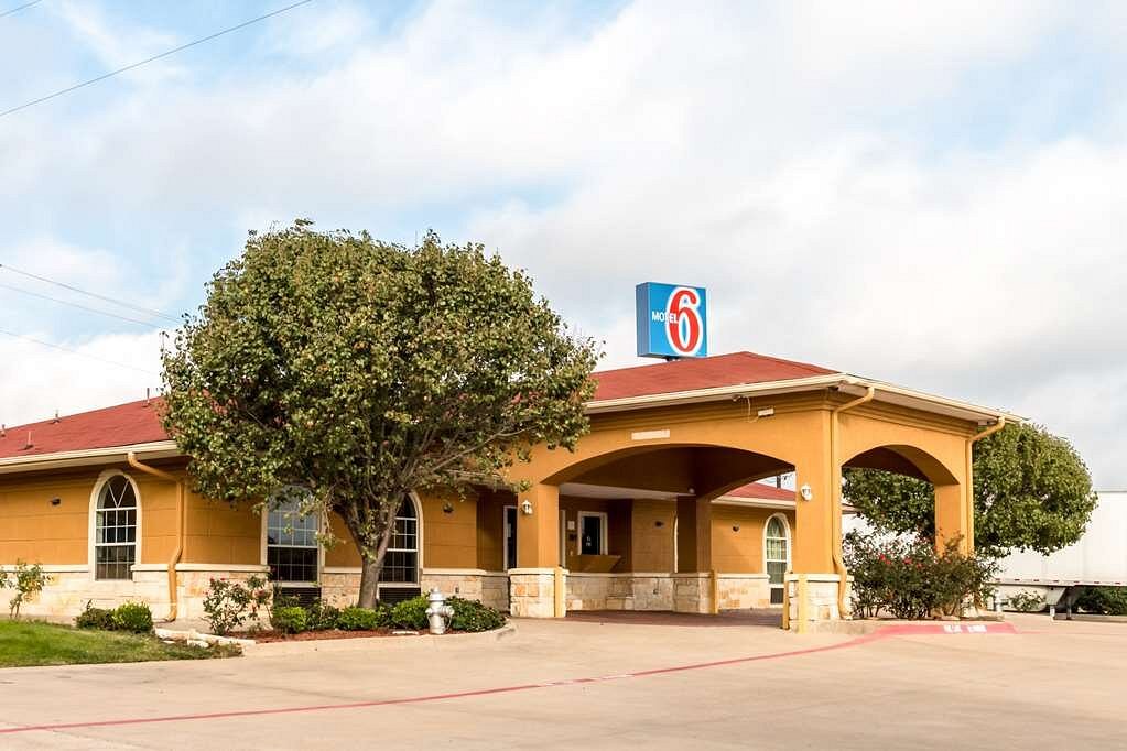 Hotels in Alvarado, TX – Choice Hotels