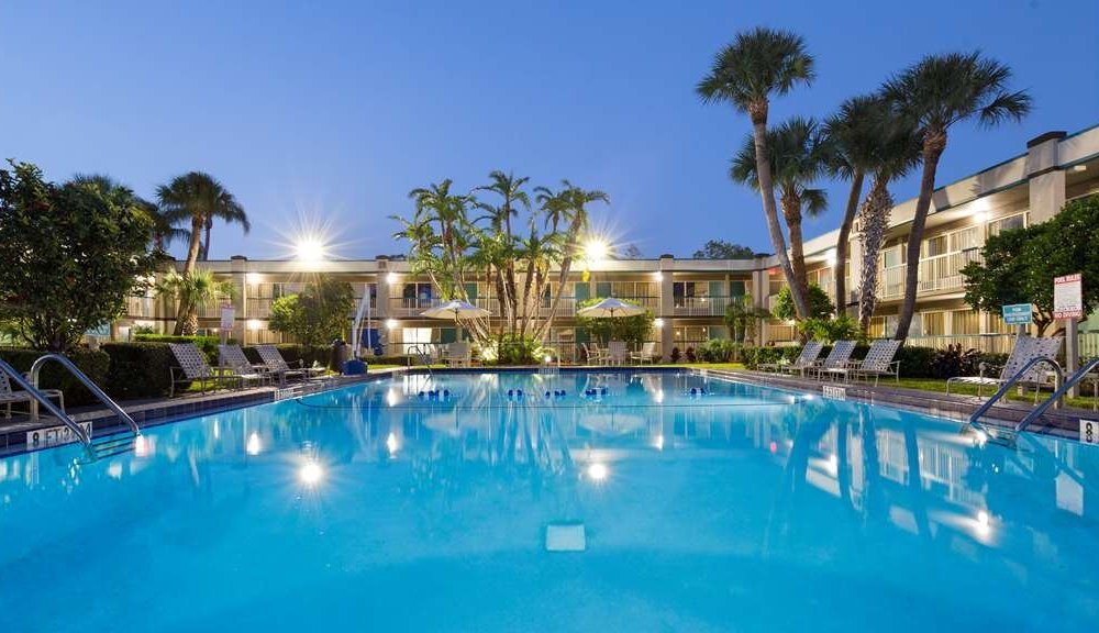 BEST WESTERN DOWNTOWN STUART $102 ($̶1̶2̶6̶) - Updated 2022 Prices ...