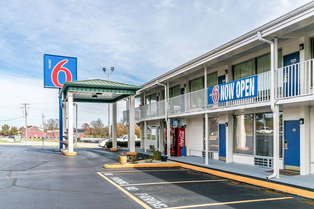 MOTEL 6 SOMERSET, KY - Updated 2022 Reviews, Price Comparison