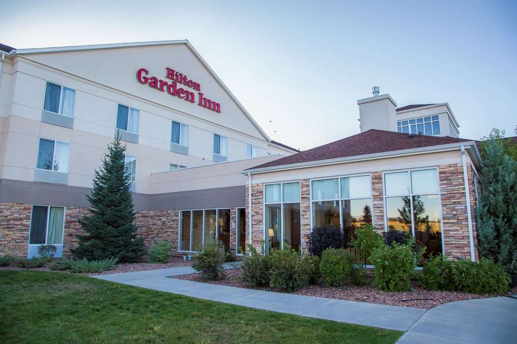 HILTON GARDEN INN COLORADO SPRINGS AIRPORT 126 1 5 4 Updated   Exterior 