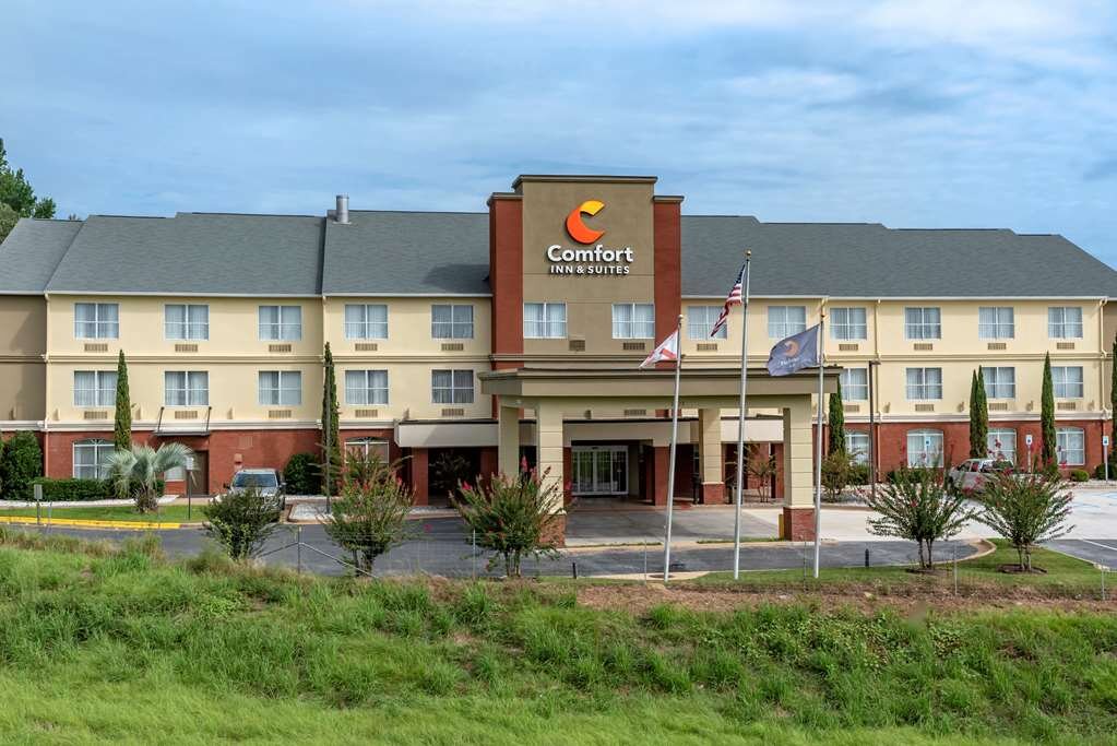 COMFORT INN SUITES MILLBROOK PRATTVILLE Updated 2024 Prices   Hotel Exterior 