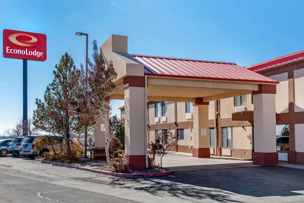 ECONO LODGE Updated 2024 Prices Reviews And Photos   Hotel Exterior 