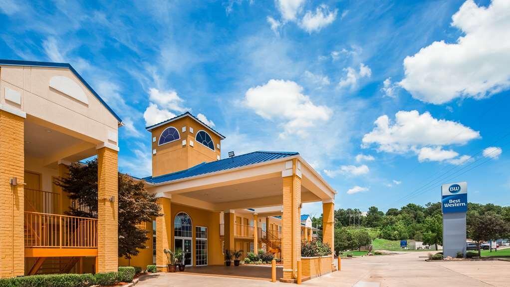 BEST WESTERN VAN BUREN INN $85 ($̶1̶0̶9̶) - Updated 2023 Prices & Motel ...