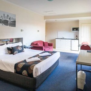 King Spa Room