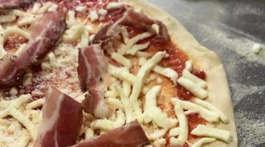 💣🍕