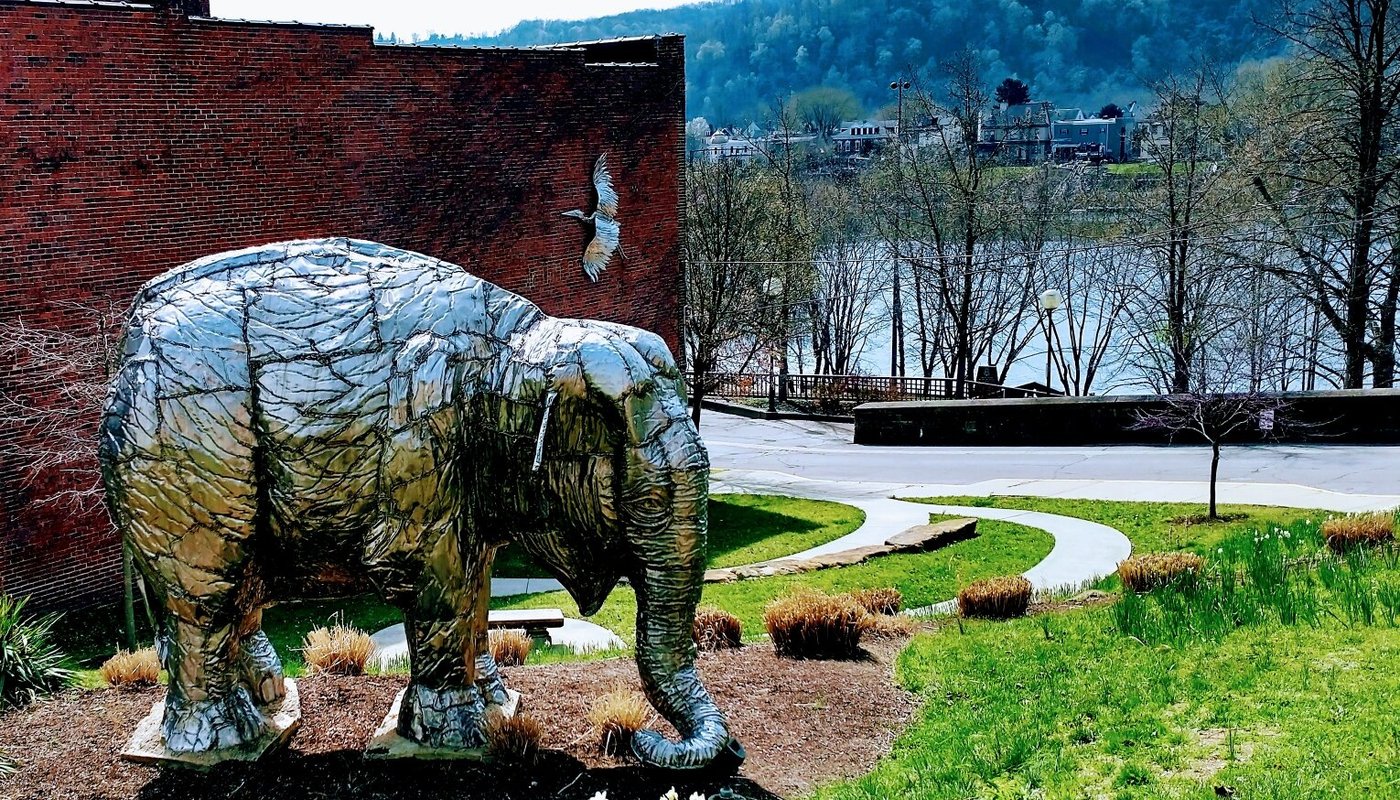Heritage Port Park & Sculpture Garden - 휠링 - Heritage Port Park & Sculpture Garden의 리뷰 - 트립어드바이저
