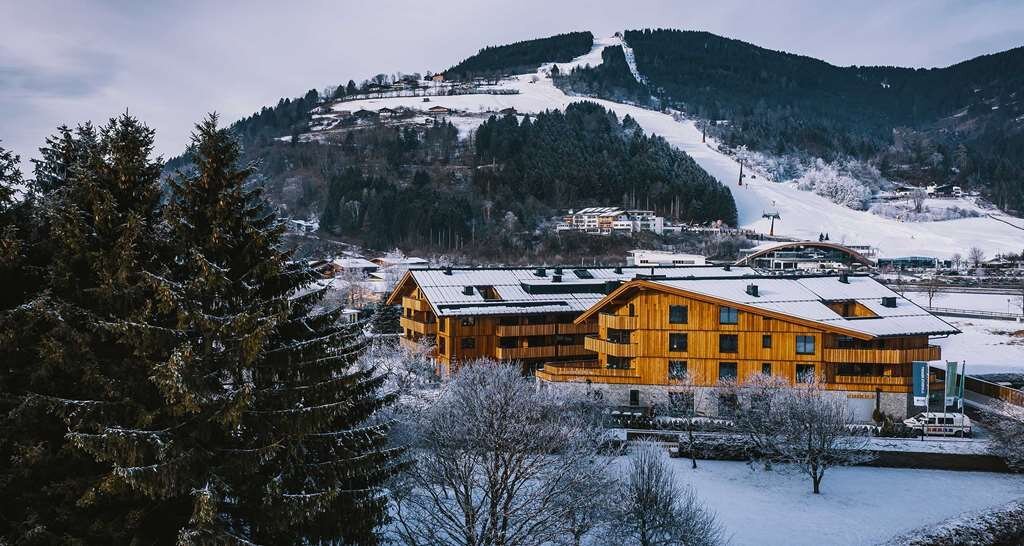 THE 10 BEST Zell am See Ski-in / Ski-out Hotels of 2023 (with Prices) -  Tripadvisor