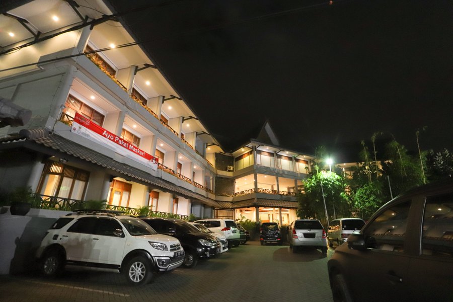 Tirtagangga Hotel Prices Reviews Garut Indonesia Tripadvisor