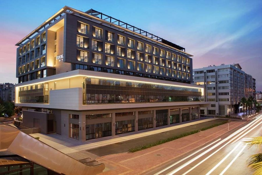 DOUBLETREE BY HILTON ANTALYA CITY CENTRE $91 ($̶1̶2̶0̶) - Updated 2022 ...