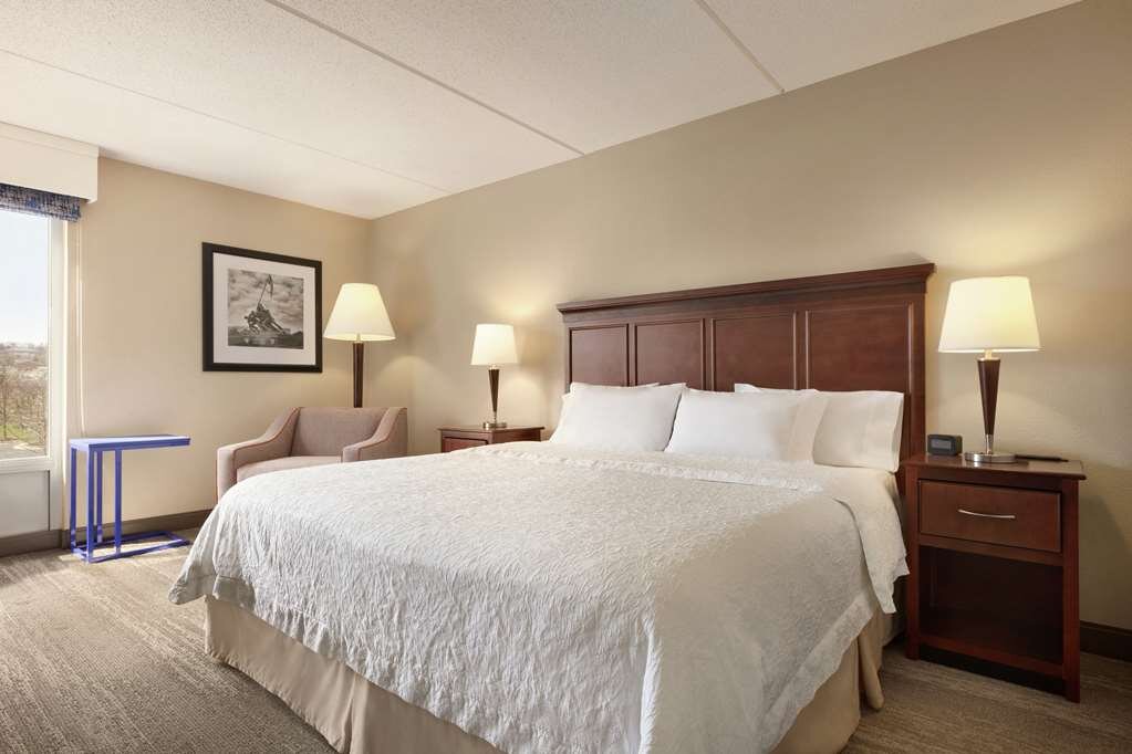 Hotel photo 7 of Hampton Inn Dulles-Cascades.