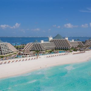 THE 10 BEST Romantic Hotels in Cancun of 2023 (with Prices) - Tripadvisor