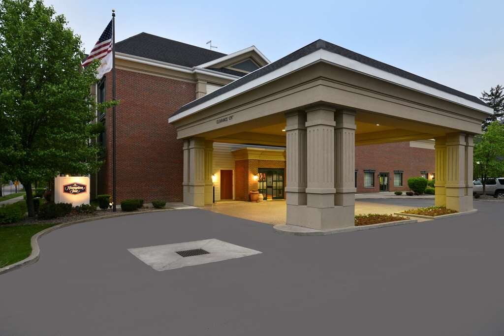 HAMPTON INN EAST AURORA 93 1 3 2 Updated 2021 Prices Hotel   Exterior 