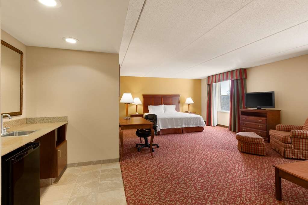 Hotel photo 52 of Hampton Inn & Suites Williamsburg Historic District.