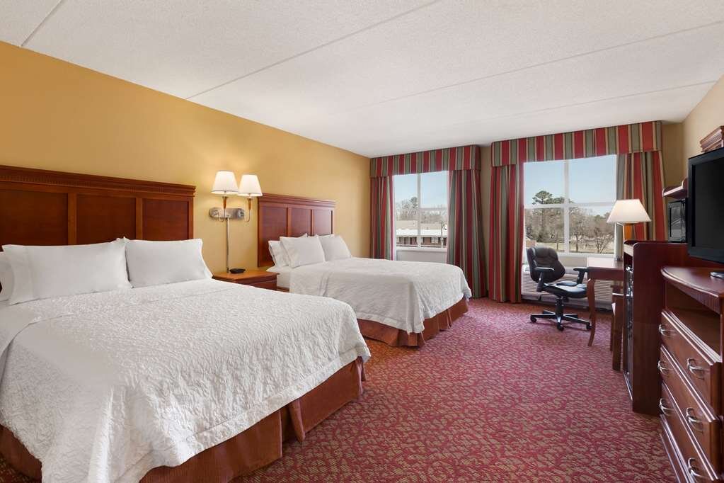 Hotel photo 32 of Hampton Inn & Suites Williamsburg Historic District.