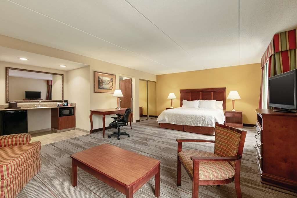 Hotel photo 43 of Hampton Inn & Suites Williamsburg Historic District.
