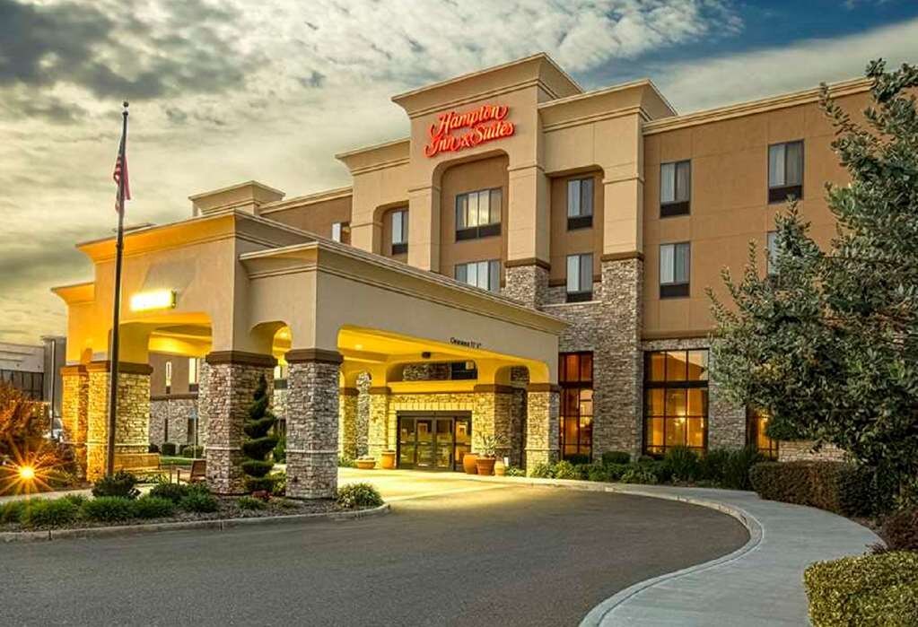 HAMPTON INN & SUITES SACRAMENTO-ELK GROVE LAGUNA I-5 $115 ($̶1̶6̶4̶ ...