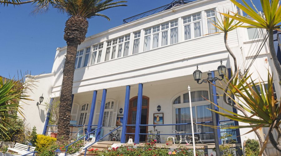 Fachada Hotel Casa Somerscales