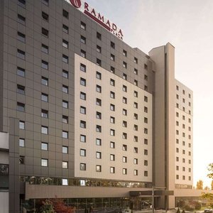 Welcome to the Ramada Plaza Bucharest Convention Center