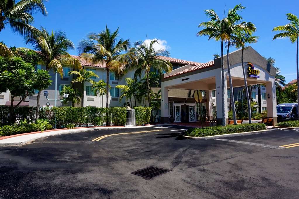 SLEEP INN SUITES FT LAUDERDALE INTERNATIONAL AIRPORT Prezzi E   Hotel Exterior 