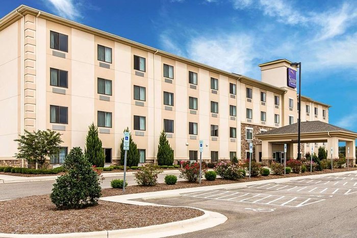 LEEP INN & SUITES MOUNT OLIVE NORTH $99 ($̶1̶1̶4̶) - Updated 2024 ...